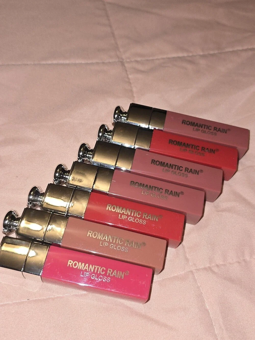 ROMANTIC RAIN Lip Gloss Set - Assorted Pink, Nude & Red Shades